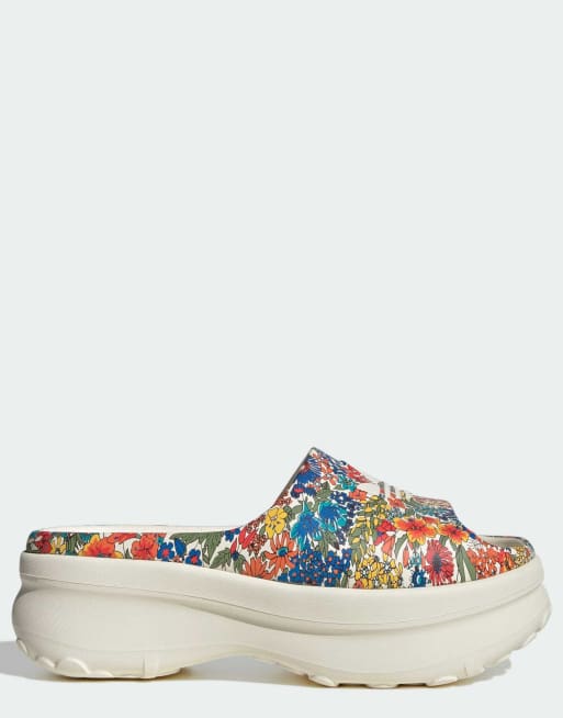adidas Originals – Adifom Stan x Liberty London – Slider in gebrochenem Weiß