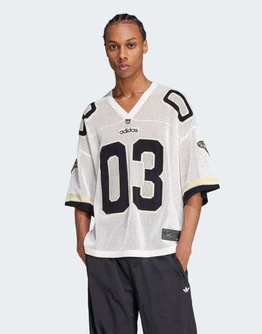 adidas Originals – Adilenium Season 3 Team – Biały dzianinowy T-shirt w piłkarskim stylu