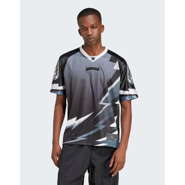 新品XS Adidas ADILENIUMゲームシャツ　IW3643 adidas Originals Adilenium Season 3 Team Jersey in black | ASOS