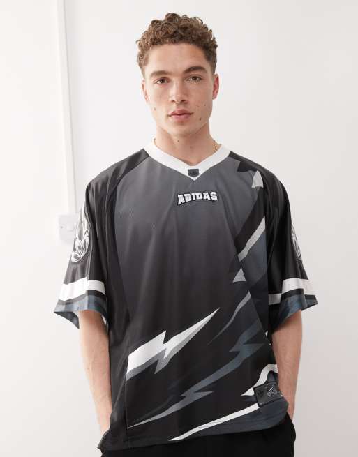 ◆adidas◆ ADILENIUM 3 GRAPHIC TEE BLACK JY6297 adidas Originals - Adilenium Season 3 Fan Tee - Black