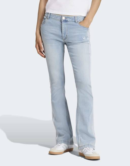 adidas Originals - Adilenium - Season 4Teamgeist - Smalle denim broek in lichtblauw
