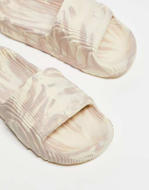 adidas Originals Adilette 22 sliders in marble sand | ASOS