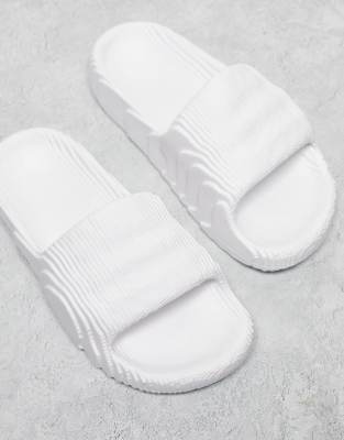 adidas Originals adidas Originals Adilette 22 sliders in white