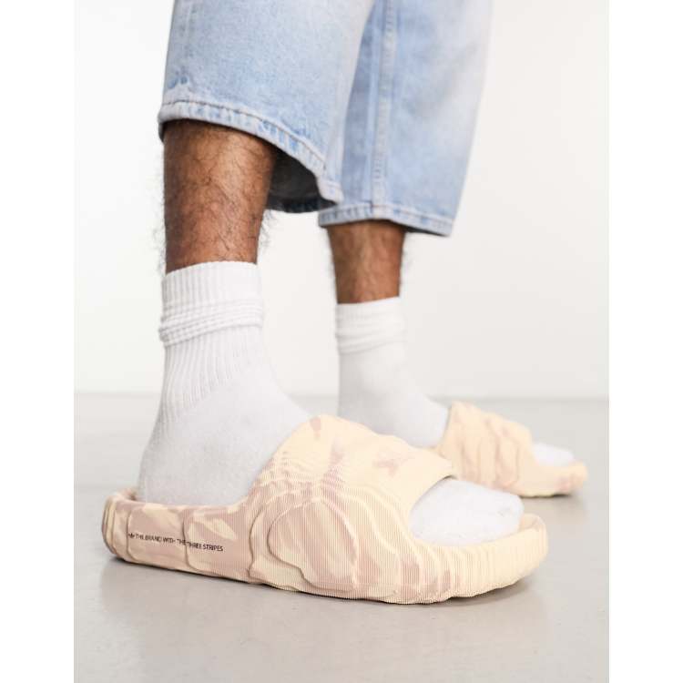 Adidas best sale beige slides