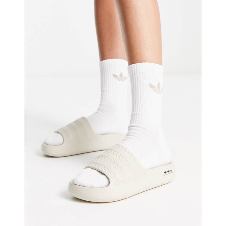 adidas Originals Adilette Ayoon Slider in Hellbeige