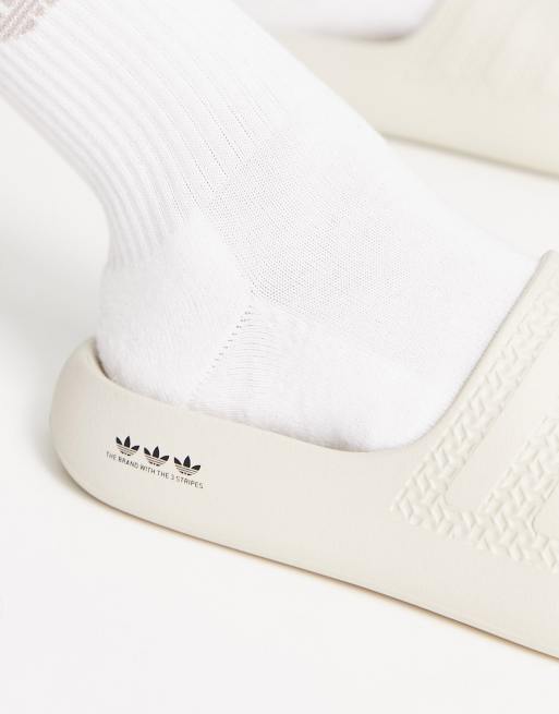 adidas Originals – Adilette Ayoon – Slider in Hellbeige, 3 von 4