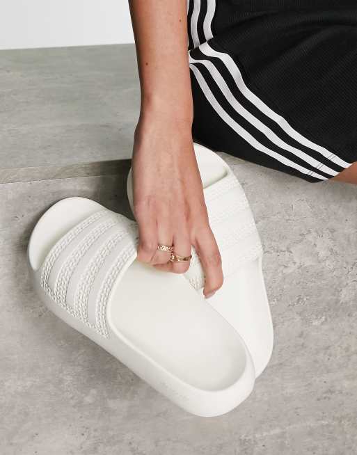 Women's shoes adidas Adilette 22 W Off White/ Off White/ Core