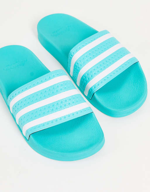adidas Originals – Adilette – Blågröna tofflor