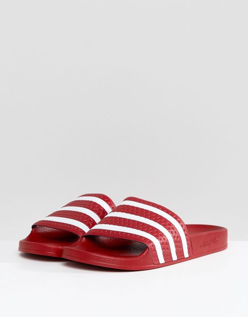 adidas Originals - Adilette - Mules - Rouge 288193 | ASOS