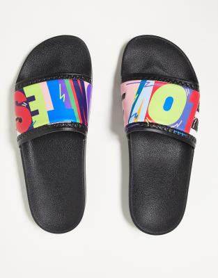 claquette adilette pride