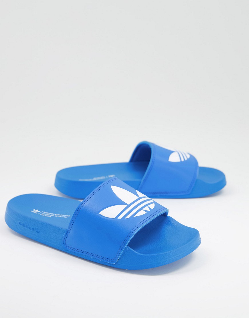 Adidas Originals Adilette sliders in blue-Blues