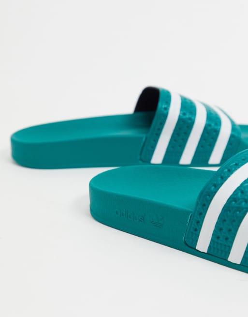 Adidas adilette best sale glory green