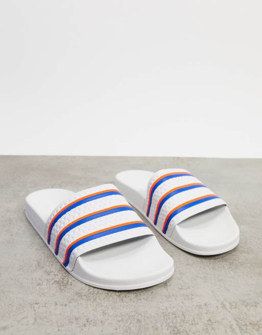 idiom Afslut offentliggøre adidas Originals Adilette sliders in white | ASOS