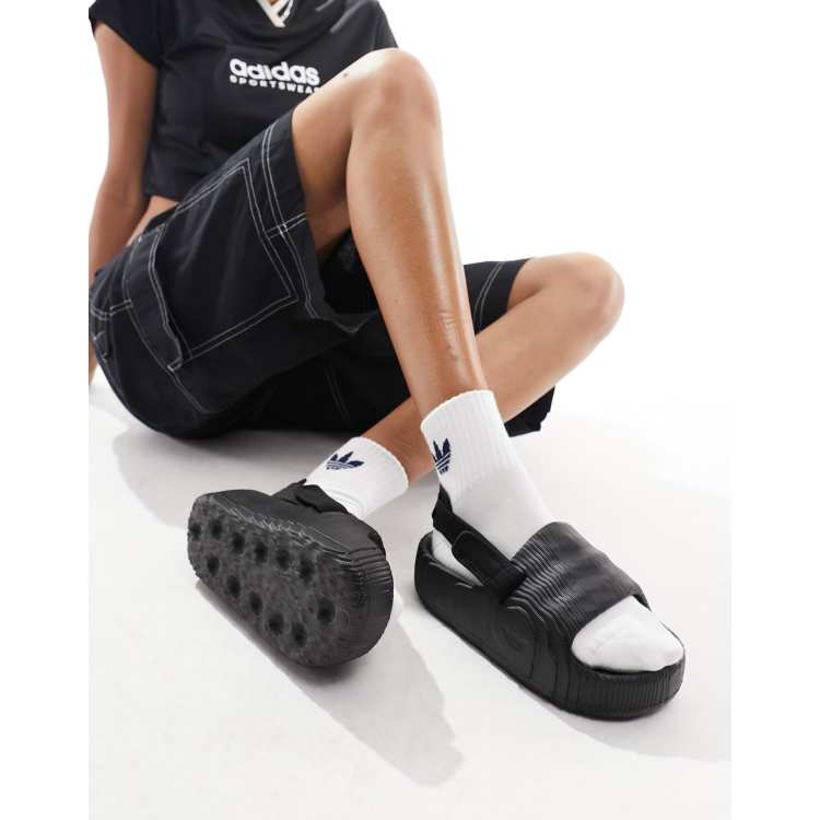 adidas Originals – Adilette 22 XLG – Czarne klapki | ASOS