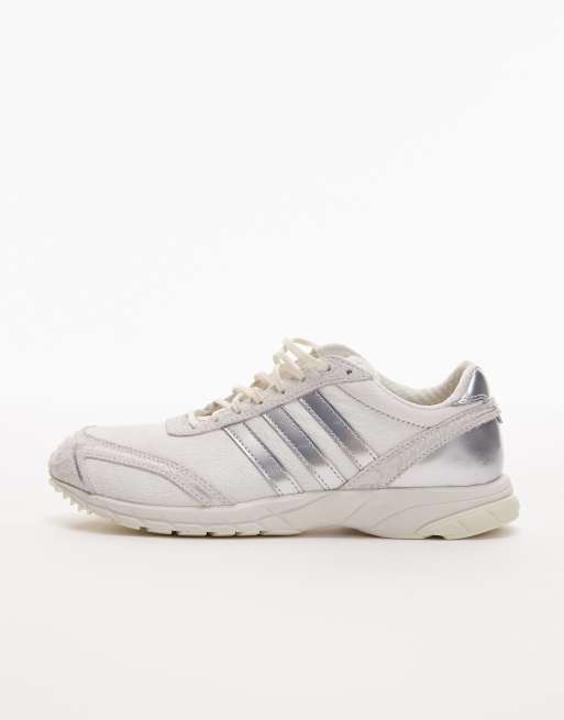 adidas Originals – Adios OG – Sneaker in Weiß und Silber mit Ponyfell-Struktur , 2 von 5