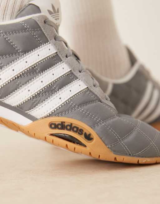 adidas Originals – AdiRacer – Sneaker in Grau und Weiß, 5 von 5