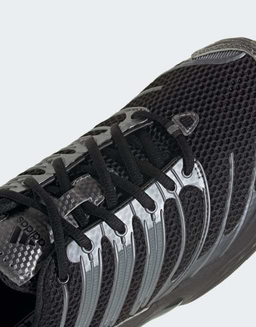 adidas Originals Adistar Control 3 Sneaker in Schwarz und Metallic-Grau, 6 von 7