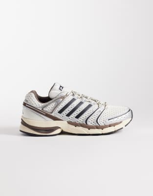Adidas Adistar Control 5 - Adidas