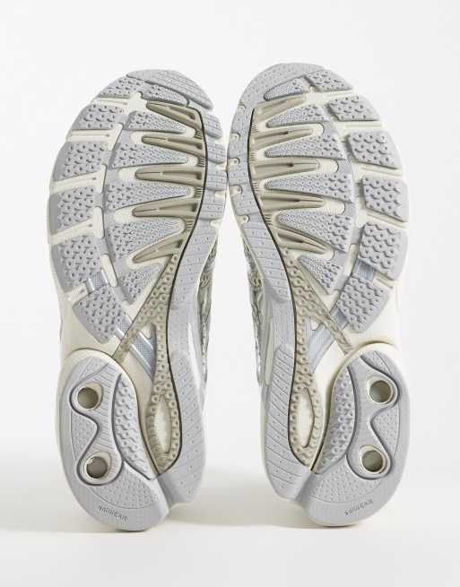 adidas Originals Adistar Control 5 baskets blanches et argentées, 5 de 5