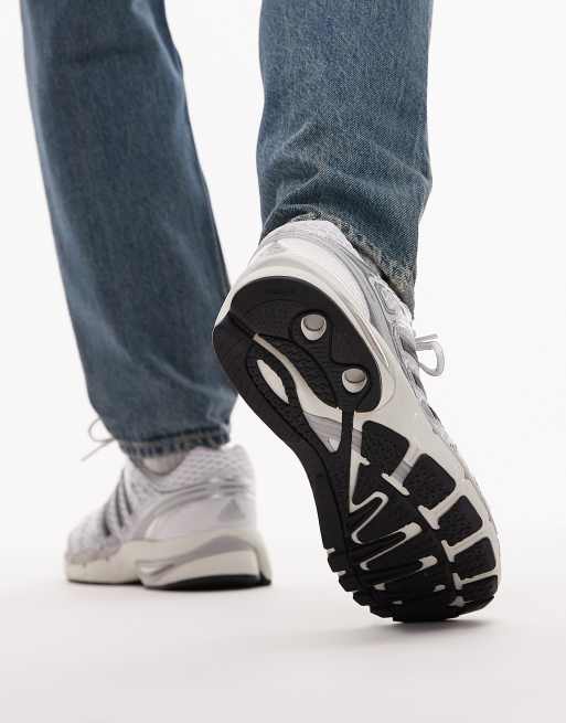 adidas Originals – Adistar Control 5 – Sneaker in Silber mit den drei Streifen in Schwarz, 4 von 5