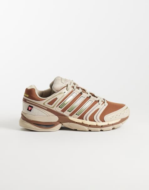 adidas Originals Adistar Control 5 sneakers in beige en bruin - view 1