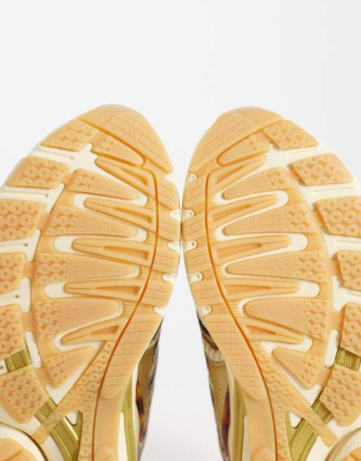 adidas Originals Adistar Control 5 trainers in off white and tortoise shell  , 5 of 5
