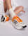 Thumbnail 1 van 5