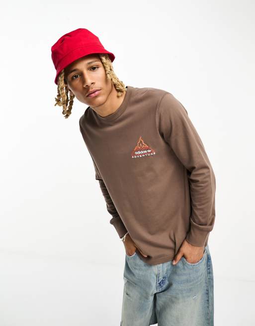 adidas Originals – Adventure – Brun långärmad topp med vulkanlogga