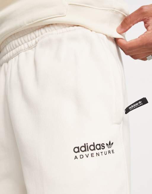 Jogging hotsell adidas blanc