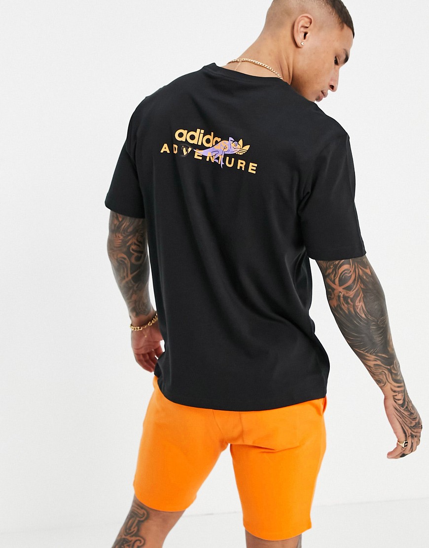 adidas Originals – adventure – Svart t-shirt med logga på fickan-Svart/a