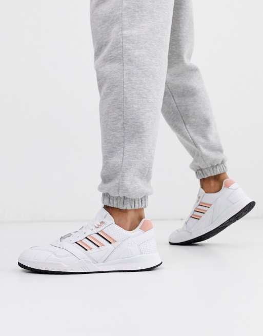 Adidas trainer shop grigie e rosa