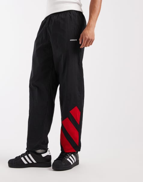 adidas Originals - Arch - Sorte træningsbukser med røde striber - view 1