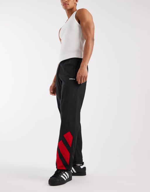 adidas Originals – Arch – Trainingshose in Schwarz und Rot, 2 von 5