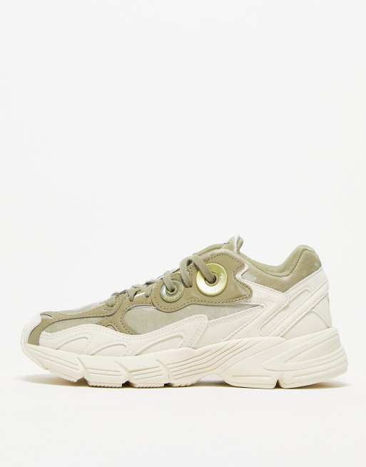 adidas Originals - Astir - Baskets - Blanc cassé et kaki