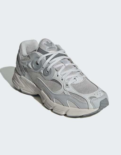 adidas Originals – Astir – Buty w odcieniach szarości