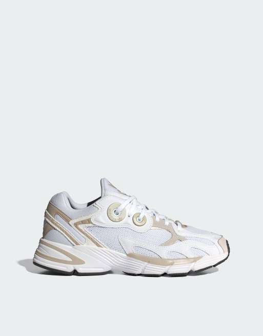 adidas Originals – Astir – Sneaker in Weiß