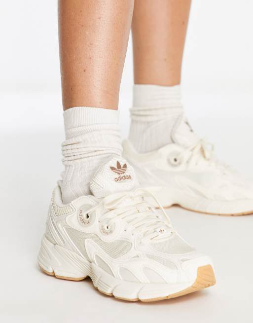 adidas Originals Astir sneakers in off white with gum sole | ASOS