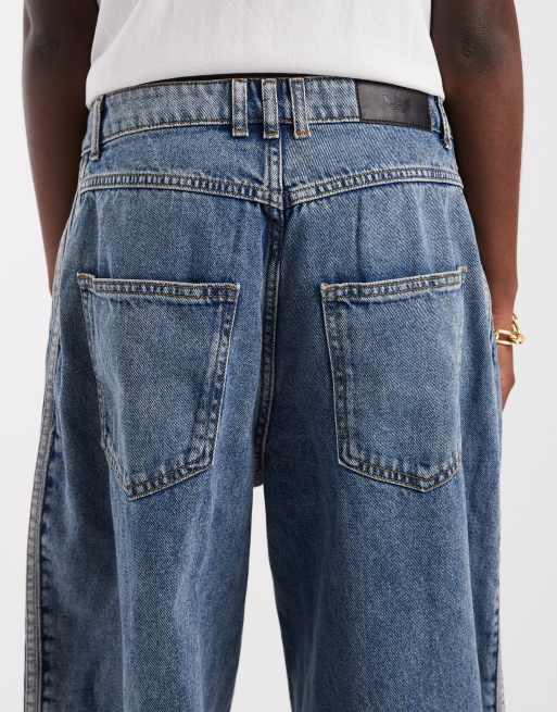 adidas Originals Barrel-Leg-Jeans in hellblauem Denim, 4 von 5