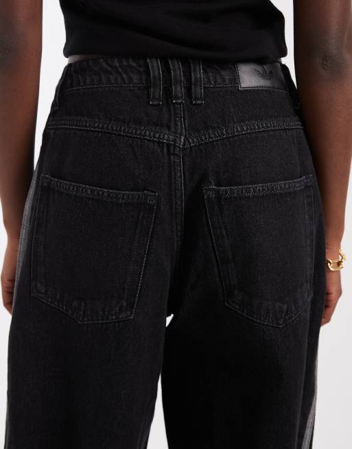 adidas Originals – Barrel-Leg-Jeans in Schwarz, 5 von 5