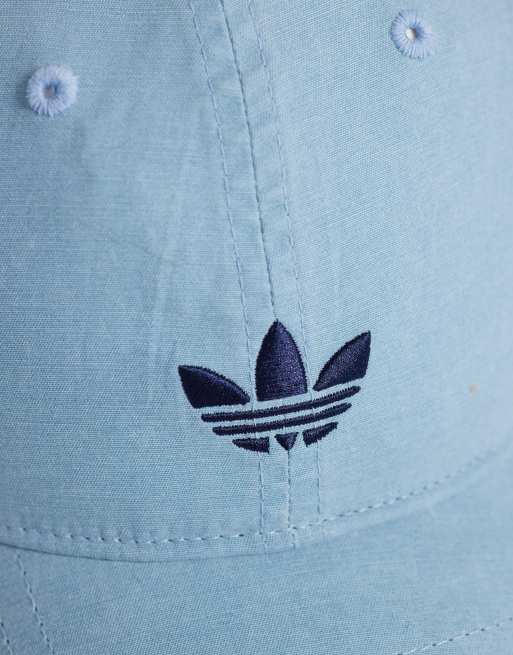 adidas Originals – Baseballkappe in Schwarz und Rot, 3 von 3