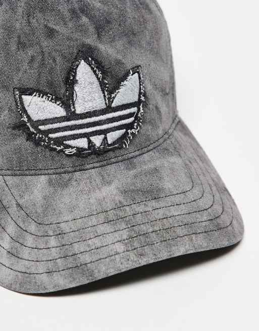 adidas Originals – Baseballkappe in verwaschenem Schwarz mit