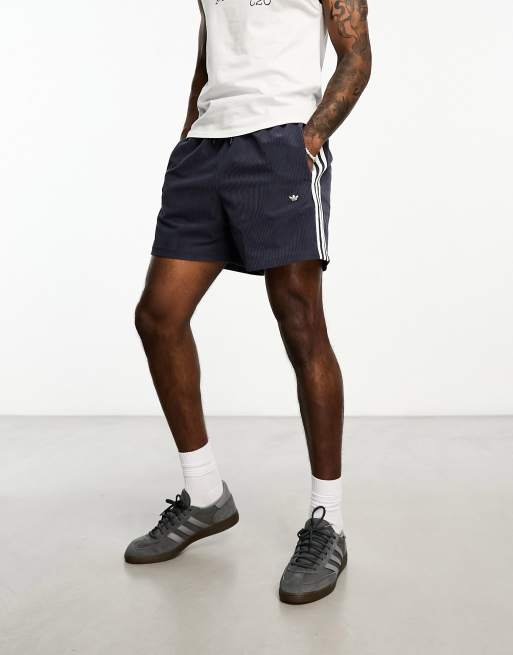 Essentials 3-Stripes Shorts