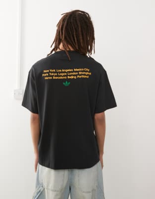 [adidas Originals] adidas Originals Basketball graphic t-shirt in black L Black/green