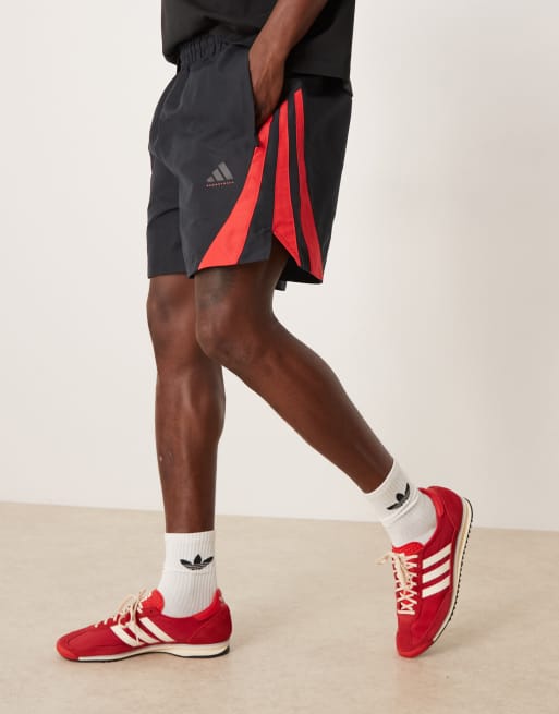 adidas Originals – Basketball-Shorts in Schwarz und Rot, 2 von 5