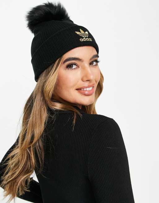 Adidas pom pom on sale beanie