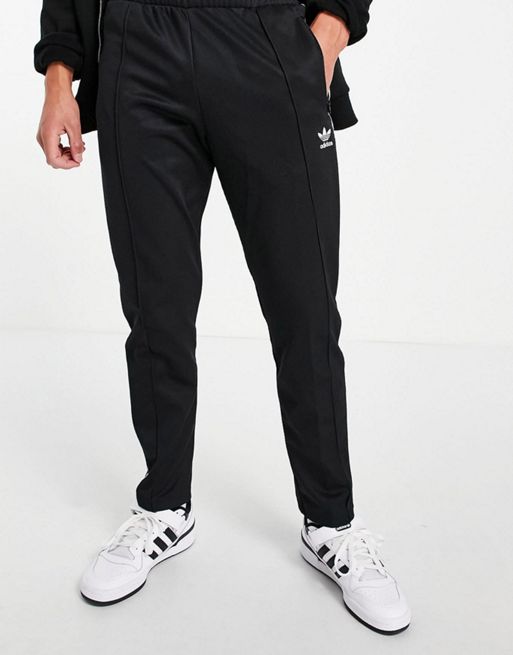 Nike Club woven straight leg trousers in black