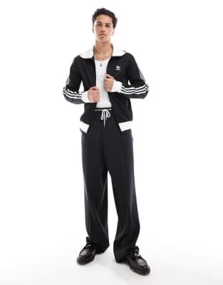 спортивный топ adidas Originals Beckenbauer черного цвета 15990₽