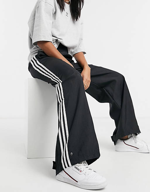 Sindsro Furnace relæ adidas Originals - Bellista - Sorte bukser med vide ben med tre striber |  ASOS