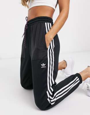 Adidas originals adicolor three stripe cuffed joggers in black new arrivals