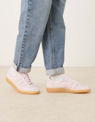 adidas Originals - Bermuda - Baskets - Rose clair | ASOS